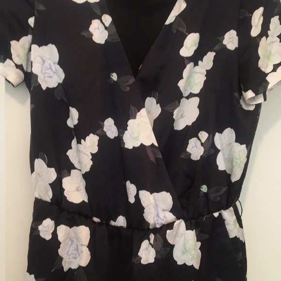 Club Monaco Silk Romper - Picture 3 of 4